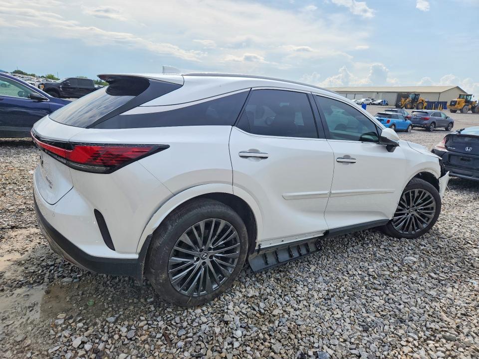 Photo 3 from auction – 2023 LEXUS RX 350H with VIN 2T2BBMCA2PC016260