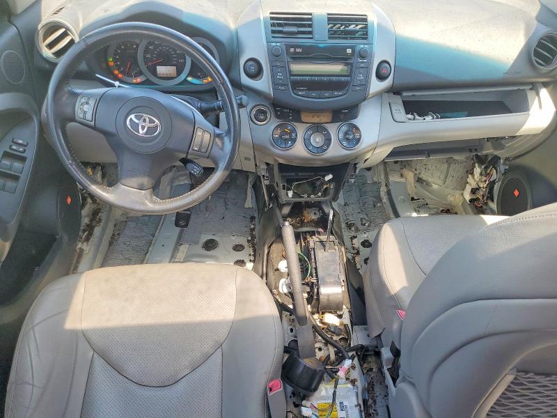 Photo 8 from auction – 2009 TOYOTA RAV4 with VIN JTMBK31V295078729