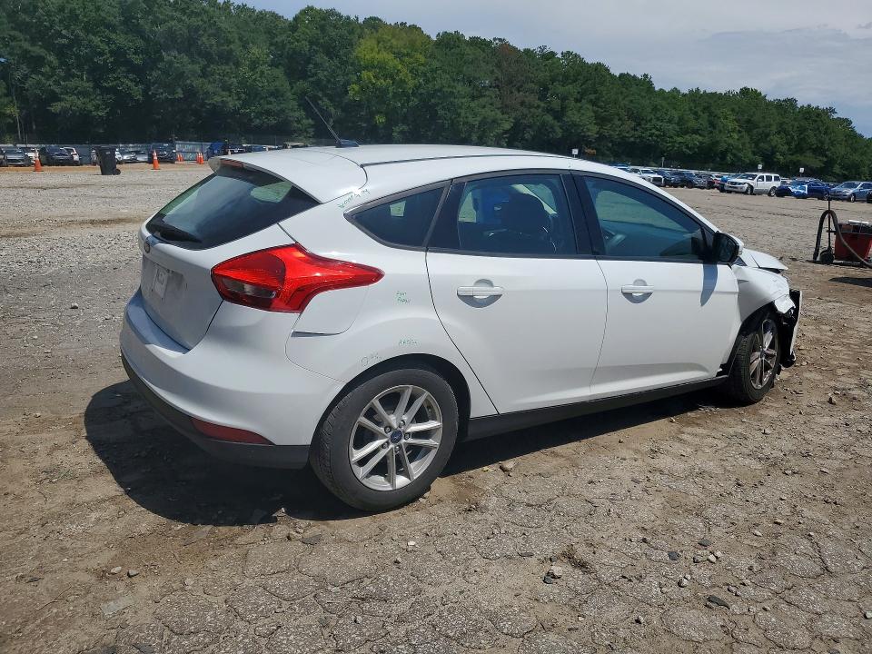 Photo 3 from auction – 2017 FORD FOCUS with VIN 1FADP3K28HL228096