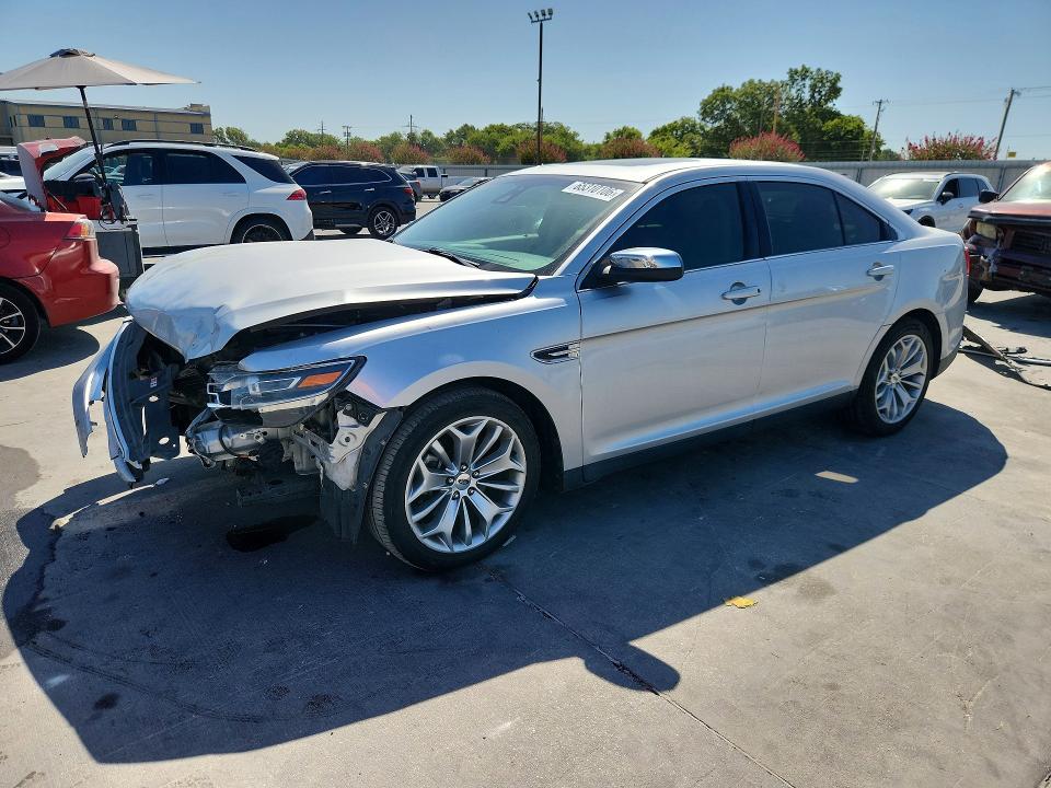 FORD TAURUS 2019 with VIN 1FAHP2F8XKG111033 - Photo from auction