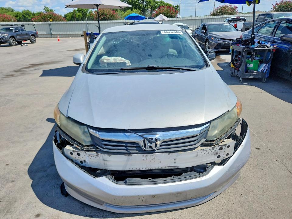 Photo 5 from auction – 2012 HONDA CIVIC with VIN 2HGFB2F53CH328212