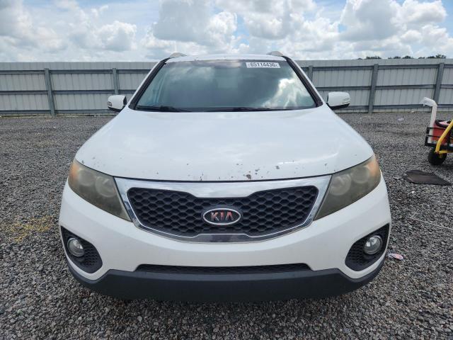 Photo 5 from auction – 2011 KIA SORENTO LX with VIN 5XYKT4A16BG127380