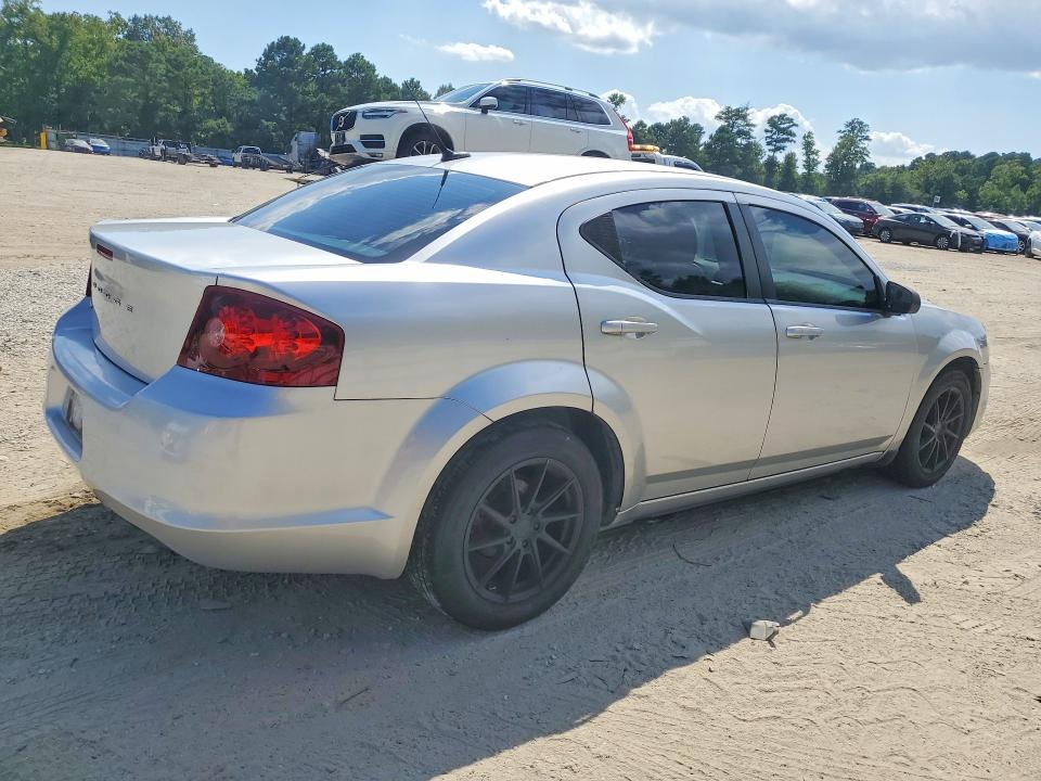 Photo 3 from auction – 2011 DODGE AVENGER with VIN 1B3BD4FB8BN546419