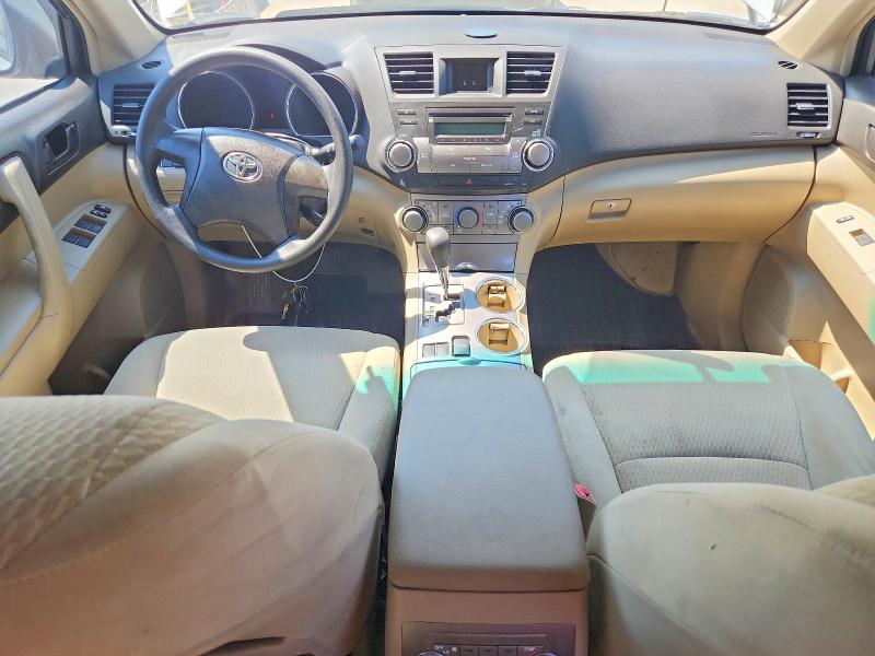 Photo 8 from auction – 2010 TOYOTA HIGHLANDER with VIN 5TDZK3EH6AS005591