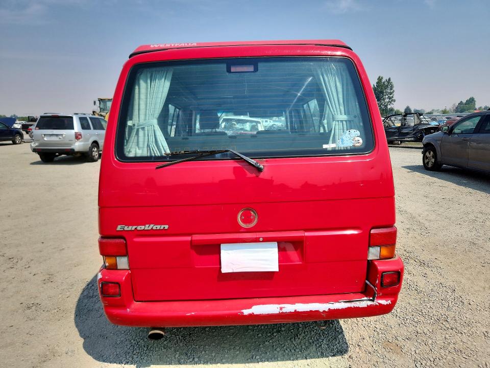 Photo 6 from auction – 2002 VOLKSWAGEN EUROVAN with VIN WV2NB47052H012406