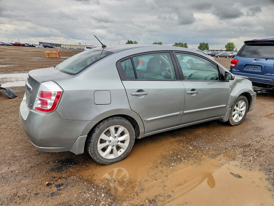 Photo 3 from auction – 2010 NISSAN SENTRA with VIN 3N1AB6AP8AL701552