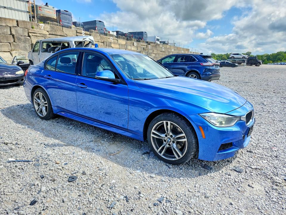 Photo 4 from auction – 2014 BMW 328 with VIN WBA3B3C5XEJ979394