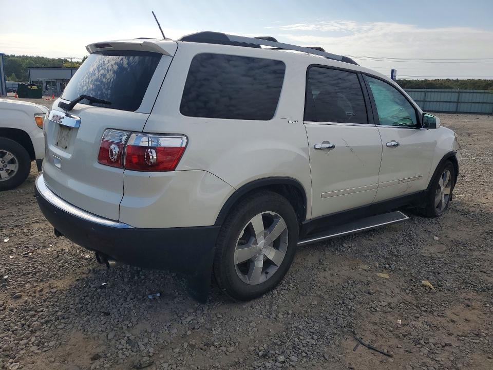 Photo 3 from auction – 2011 GMC ACADIA with VIN 1GKKRSED4BJ174001