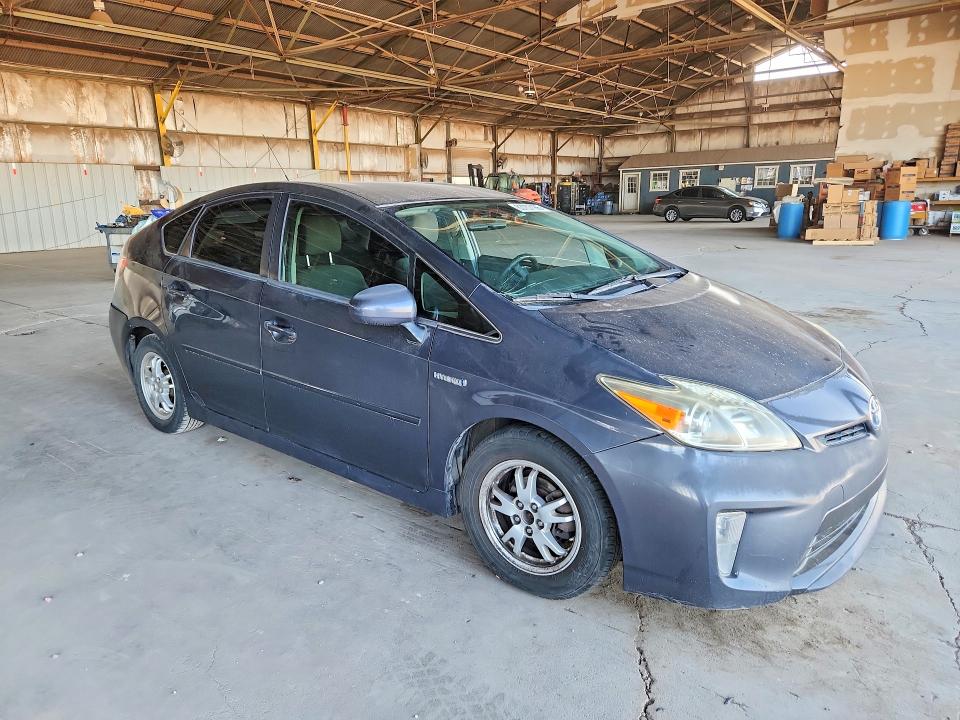 Photo 4 from auction – 2013 TOYOTA PRIUS with VIN JTDKN3DU9D5599045