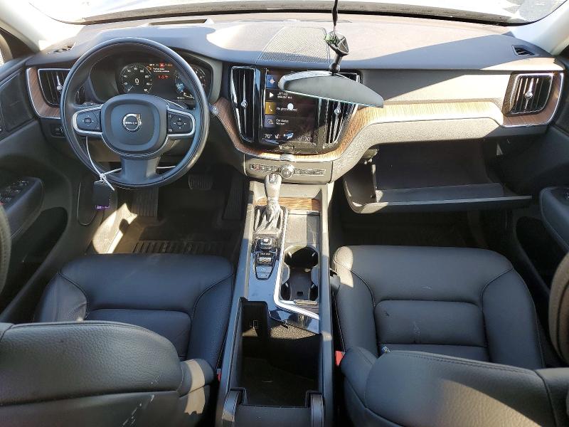 Photo 8 from auction – 2021 VOLVO XC60 with VIN YV4102RK8M1850914