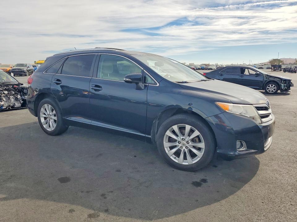 Photo 4 from auction – 2014 TOYOTA VENZA with VIN 4T3ZA3BB1EU084403