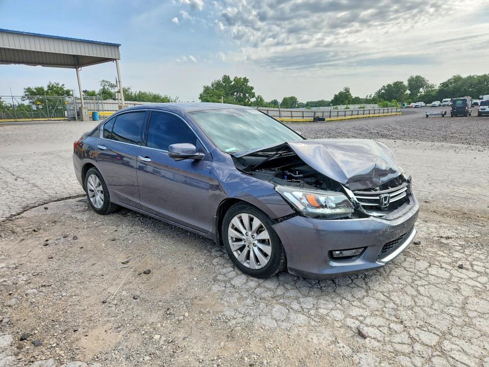 Photo 4 from auction – 2014 HONDA ACCORD with VIN 1HGCR3F87EA017964