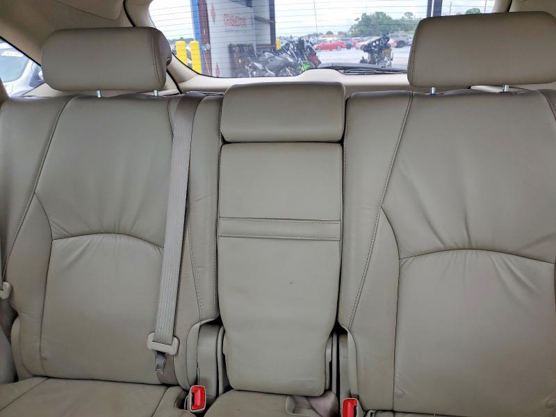 Photo 10 from auction – 2009 LEXUS RX with VIN 2T2HK31U69C102384