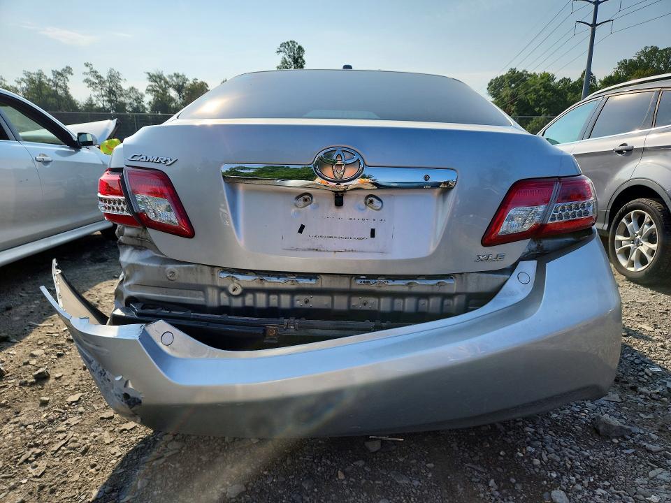 Photo 6 from auction – 2011 TOYOTA CAMRY with VIN 4T1BF3EK2BU207032