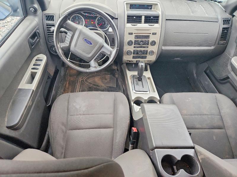 Photo 8 from auction – 2010 FORD ESCAPE with VIN 1FMCU9DG8AKB60593