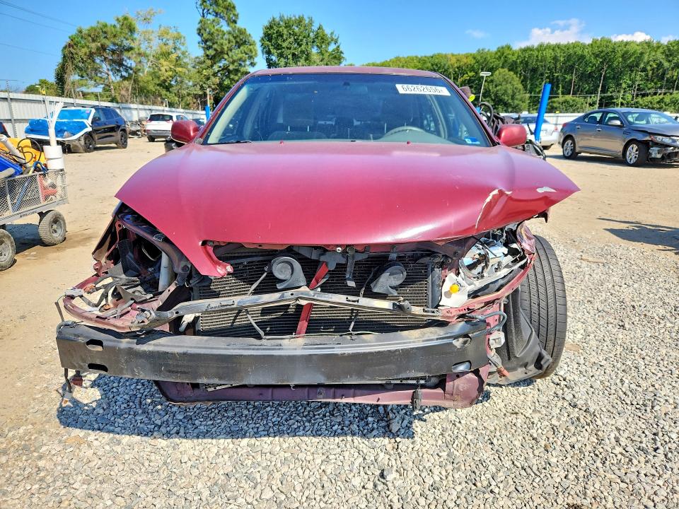 Photo 5 from auction – 2005 TOYOTA CAMRY with VIN 4T1BF30K05U085573