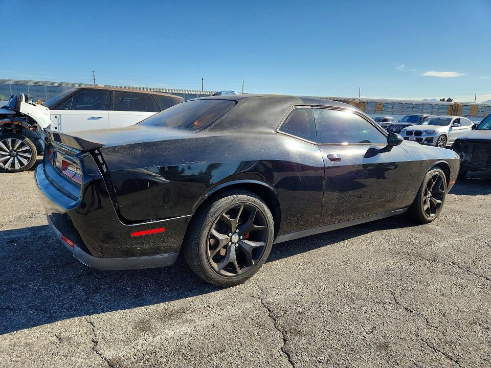 Photo 3 from auction – 2015 DODGE CHALLENGER with VIN 2C3CDZAG1FH798096
