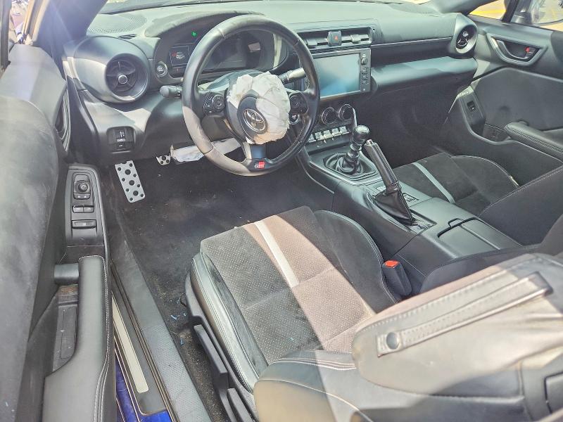 Zdjęcie 8 z aukcji – 2023 TOYOTA GR 86 z VIN JF1ZNBE12P9754986
