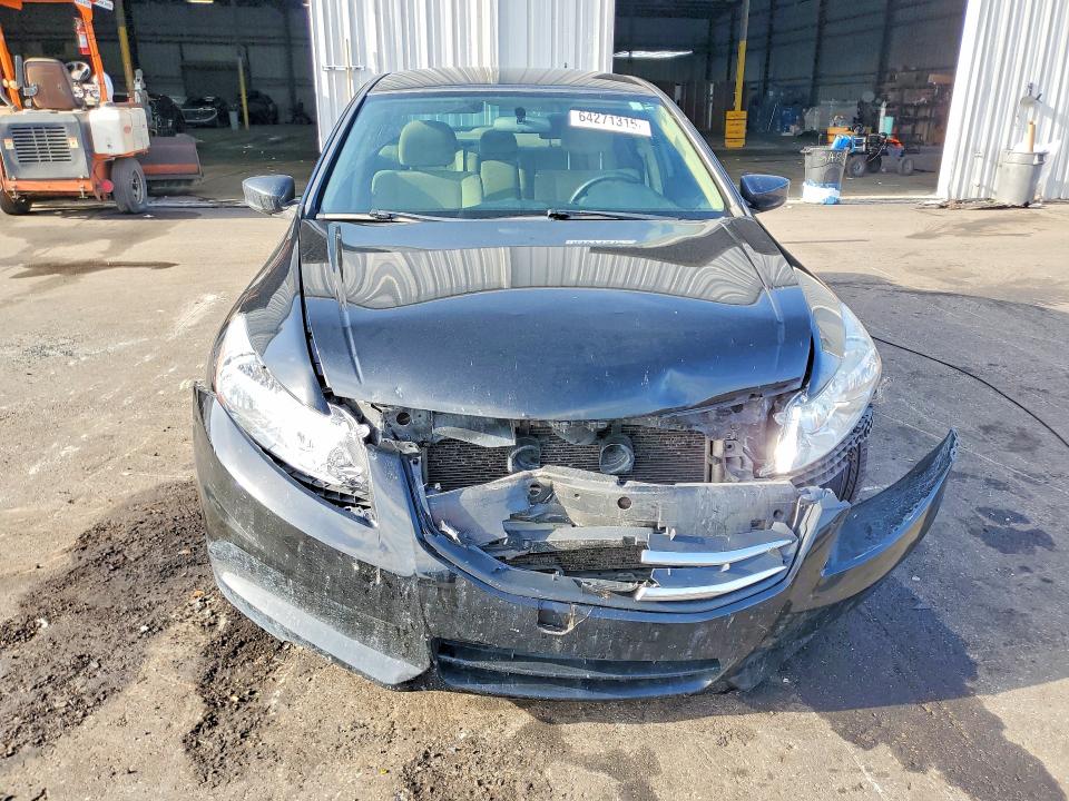 Photo 5 from auction – 2011 HONDA ACCORD with VIN 1HGCP2F41BA107250