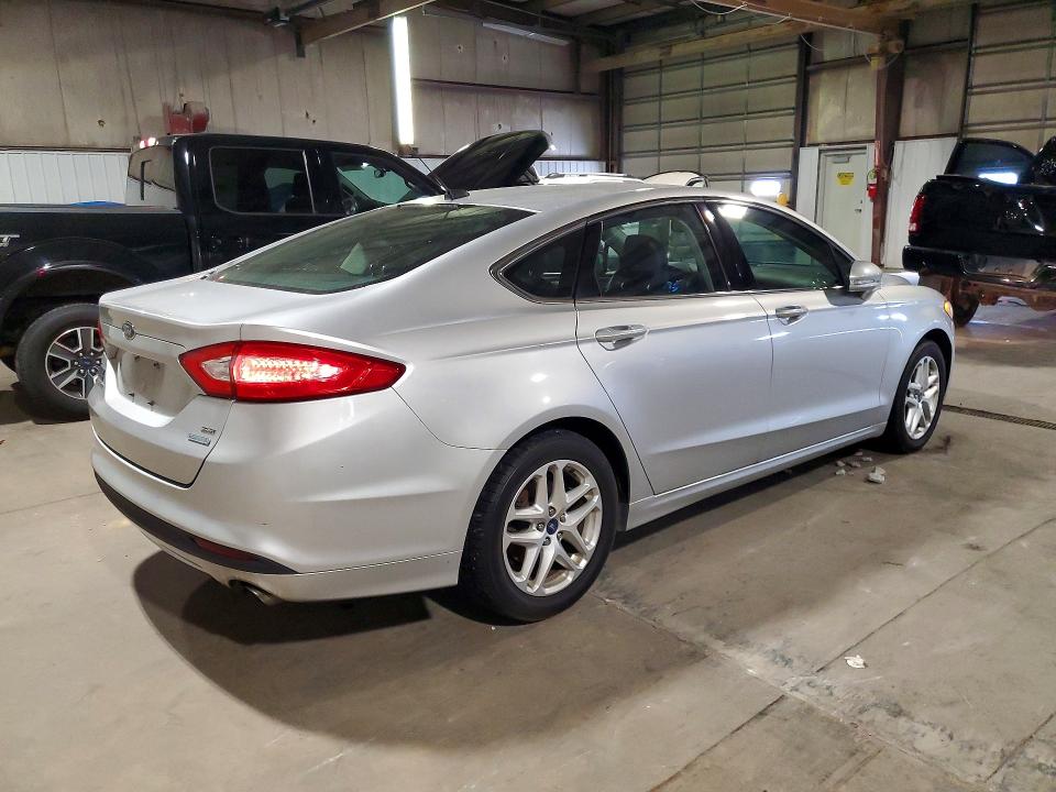 Photo 3 from auction – 2014 FORD FUSION with VIN 3FA6P0HD2ER130419