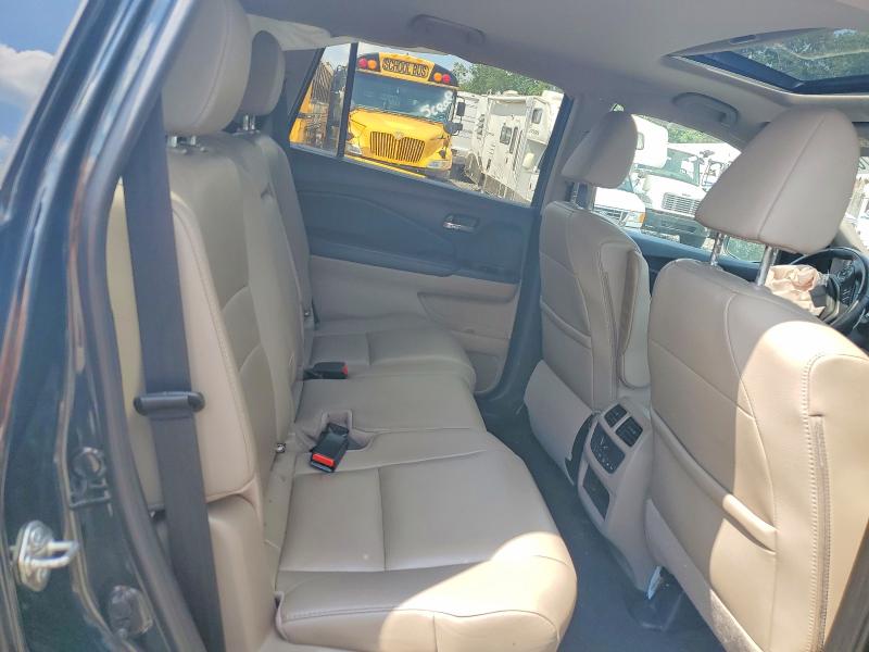 Photo 11 from auction – 2018 HONDA PILOT with VIN 5FNYF6H61JB036537