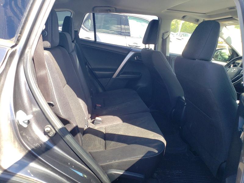 Photo 10 from auction – 2017 TOYOTA RAV4 with VIN JTMRFREV0HJ138531