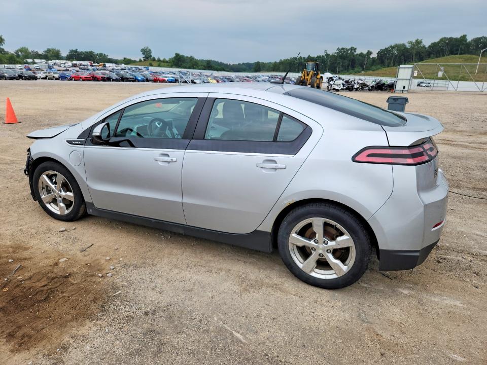 Photo 2 from auction – 2014 CHEVROLET VOLT with VIN 1G1RD6E43EU162482
