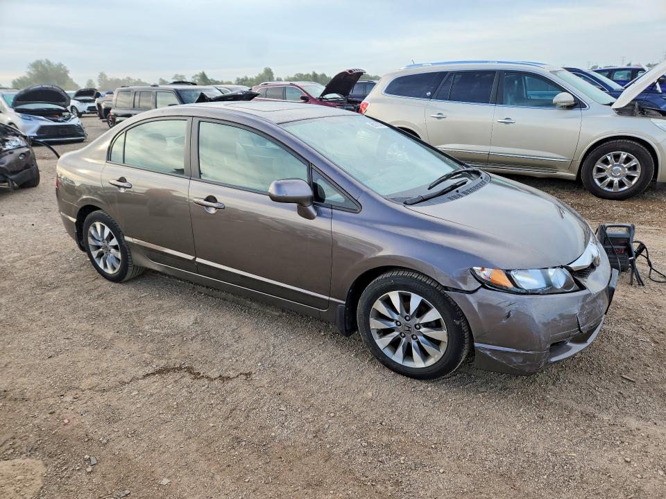 Photo 4 from auction – 2010 HONDA CIVIC with VIN 19XFA1F82AE027753