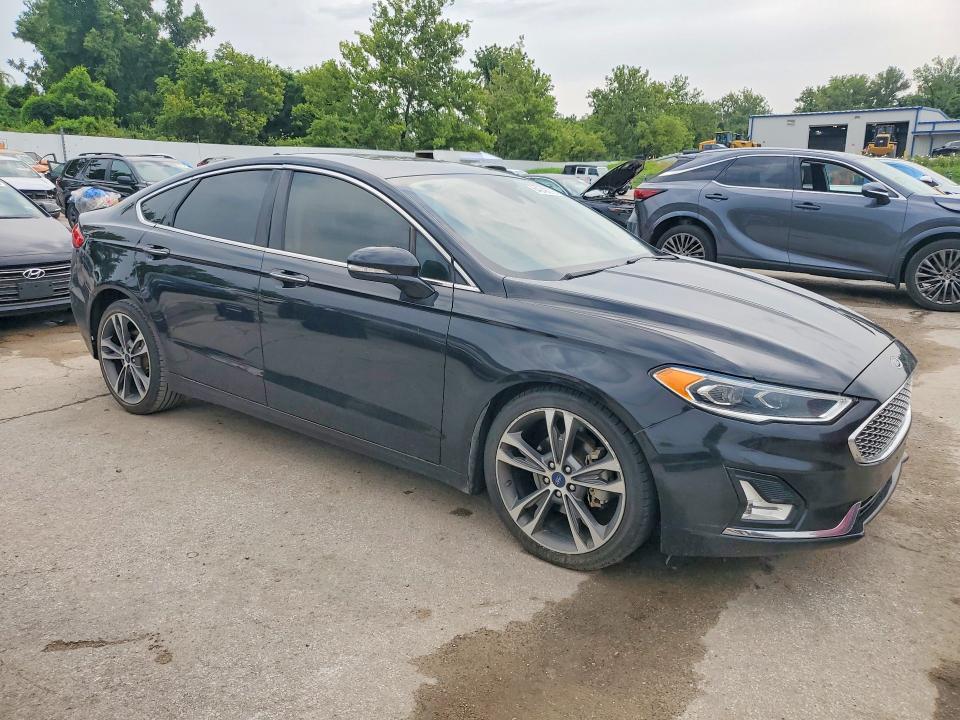 Zdjęcie 4 z aukcji – 2020 FORD FUSION z VIN 3FA6P0D99LR117939