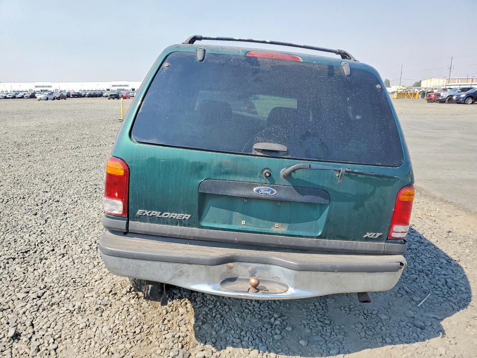 Photo 6 from auction – 2000 FORD EXPLORER with VIN 1FMZU83P9YZB75255