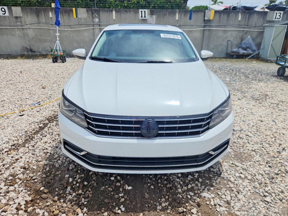 Photo 5 from auction – 2018 VOLKSWAGEN PASSAT with VIN 1VWBA7A35JC021219
