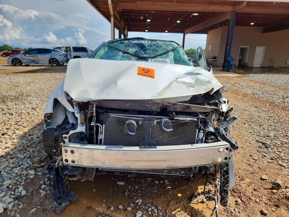 Photo 5 from auction – 2016 NISSAN MAXIMA with VIN 1N4AA6AP9GC416031