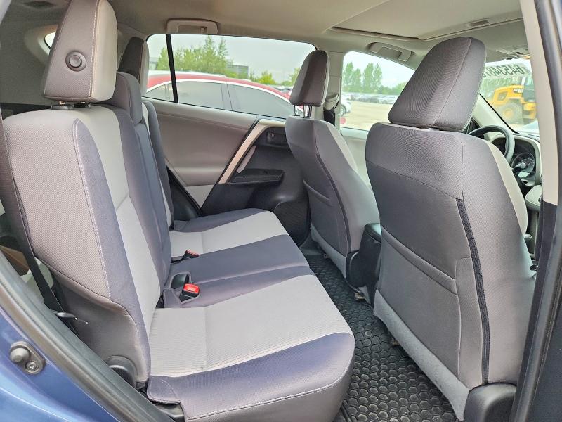 Photo 11 from auction – 2013 TOYOTA RAV4 with VIN 2T3RFREV4DW071184