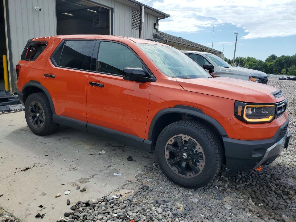 Photo 4 from auction – 2026 HONDA PASSPORT with VIN 5FNYF9H87TB073999