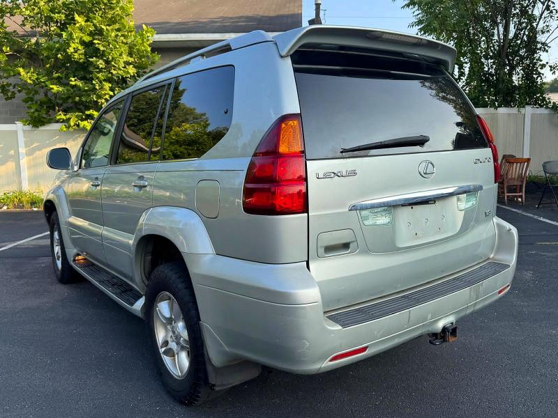Photo 2 from auction – 2004 LEXUS GX with VIN JTJBT20X840026521