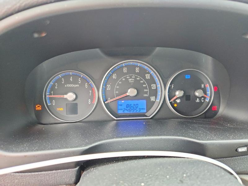 Photo 9 from auction – 2007 HYUNDAI SANTA FE with VIN 5NMSG13D37H003557