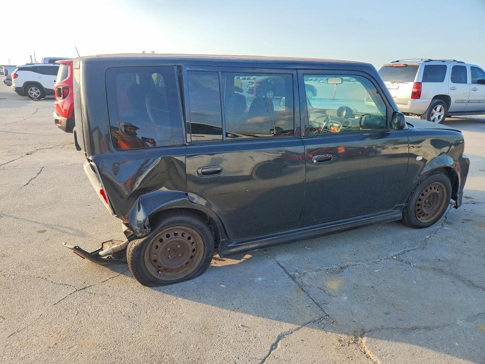 Photo 3 from auction – 2005 SCION XB with VIN JTLKT324750209765
