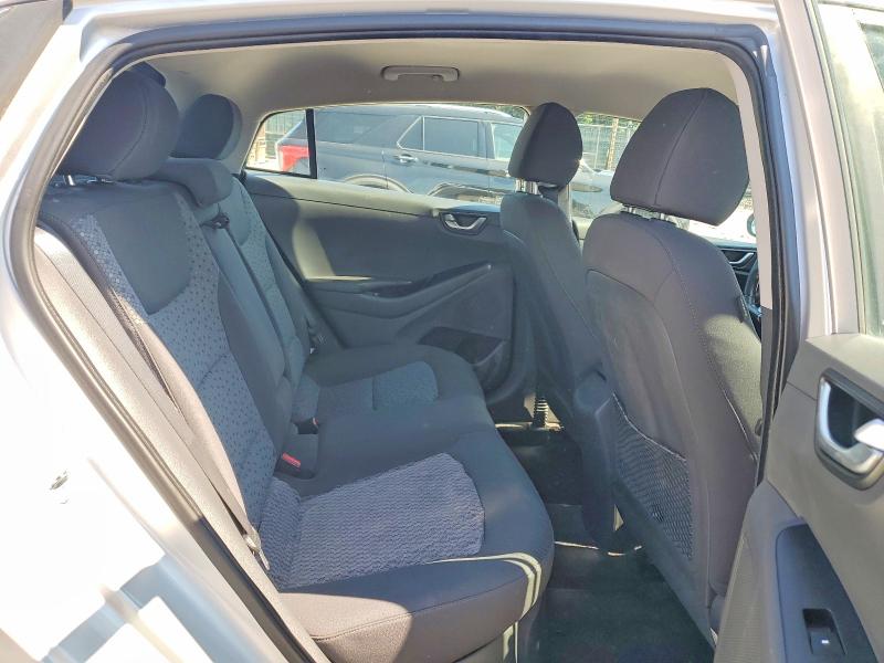 Photo 10 from auction – 2017 HYUNDAI IONIQ with VIN KMHC75LC1HU021841