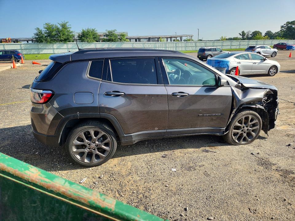 Photo 3 from auction – 2021 JEEP COMPASS with VIN 3C4NJCEB0MT602310