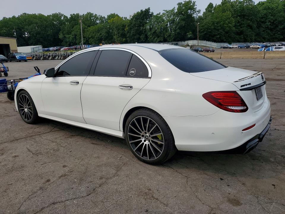 Photo 2 from auction – 2017 MERCEDES-BENZ E with VIN WDDZF4KBXHA221175