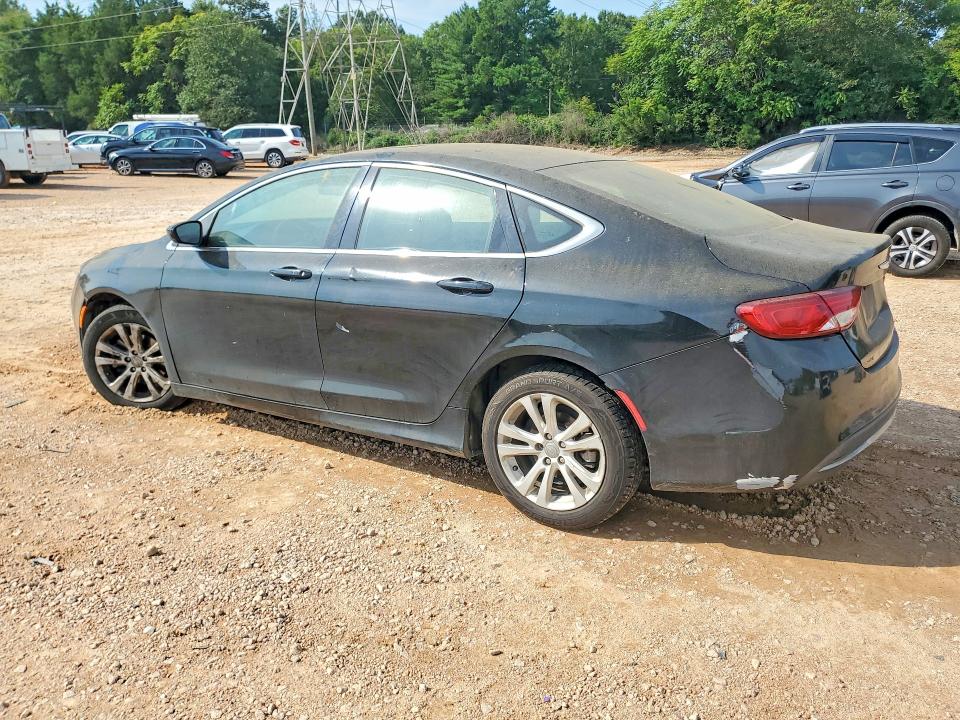 Фото 2 с аукциона – 2015 CHRYSLER 200 с VIN 1C3CCCAB6FN661120
