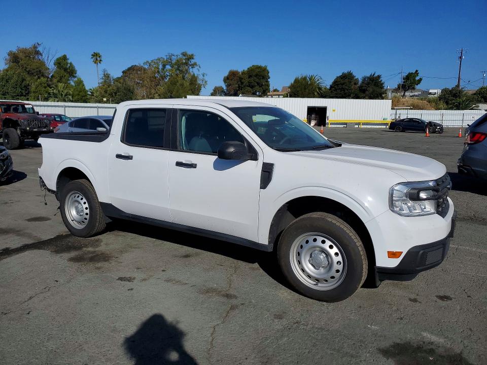 Photo 4 from auction – 2024 FORD MAVERICK with VIN 3FTTW8A39RRA06718