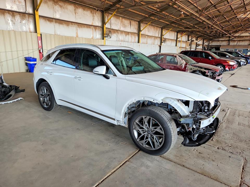 Photo 4 from auction – 2022 GENESIS GV70 with VIN KMUMADTB4NU072643
