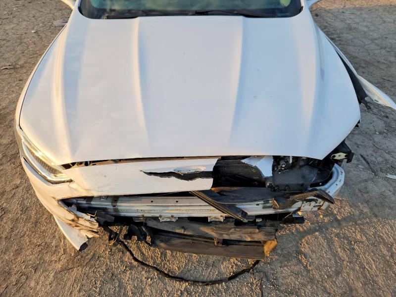 Zdjęcie 11 z aukcji – 2017 FORD FUSION z VIN 3FA6P0RU1HR360553