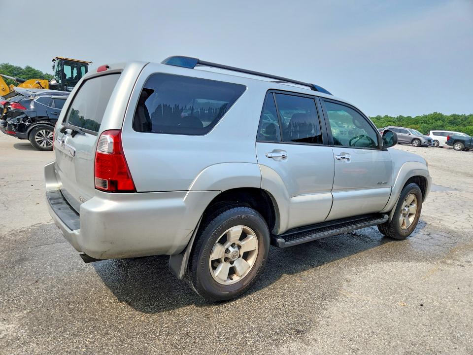 Photo 3 from auction – 2006 TOYOTA 4RUNNER with VIN JTEBU14R360099378