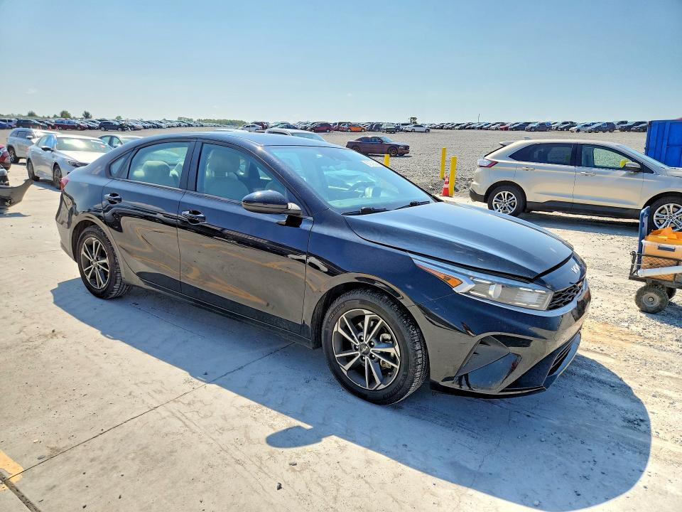 صورة رقم 4 من المزاد - 2022 KIA FORTE مع VIN 3KPF24AD0NE418571