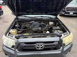 Photo 7 from auction – 2012 TOYOTA TACOMA with VIN 5TFLU4EN4CX041871