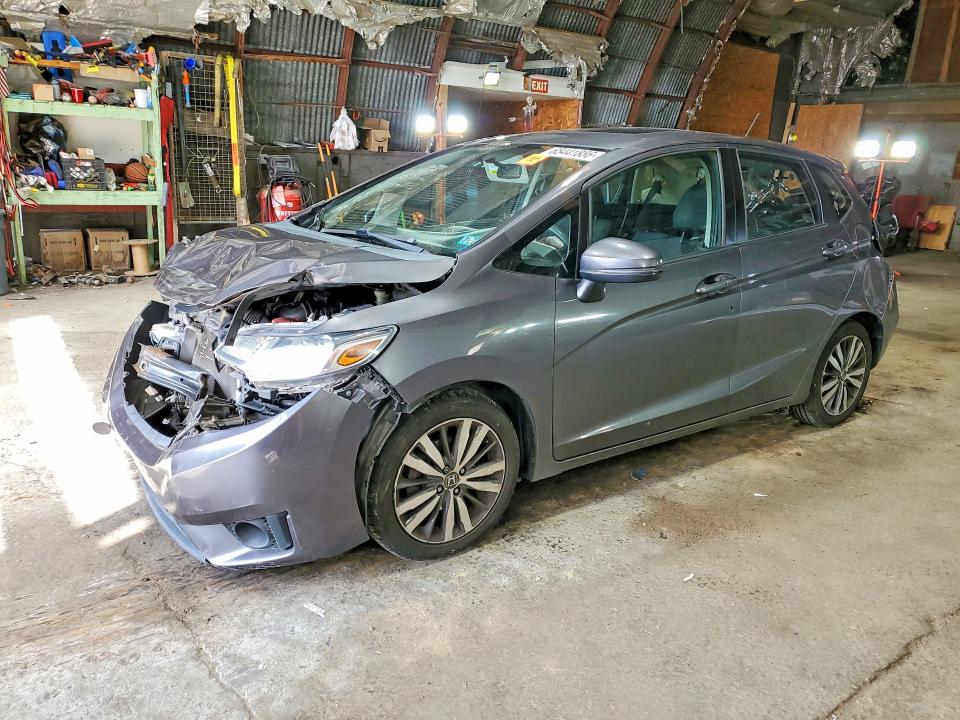 HONDA FIT 2015 with VIN 3HGGK5H82FM711271 - Photo from auction