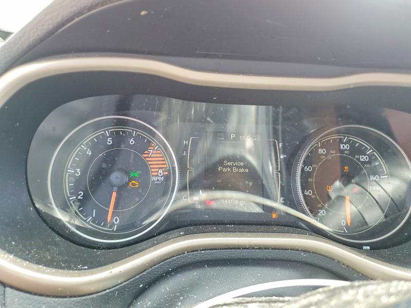 Photo 9 from auction – 2016 JEEP CHEROKEE with VIN 1C4PJLCS0GW249366