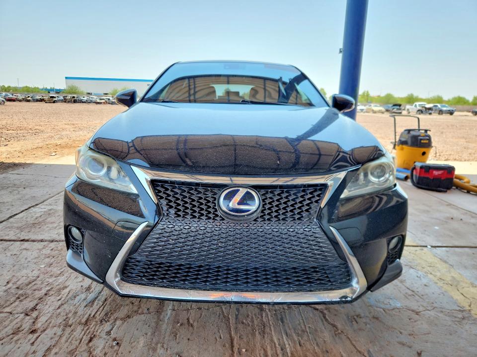 Photo 5 from auction – 2016 LEXUS CT with VIN JTHKD5BH5G2257083